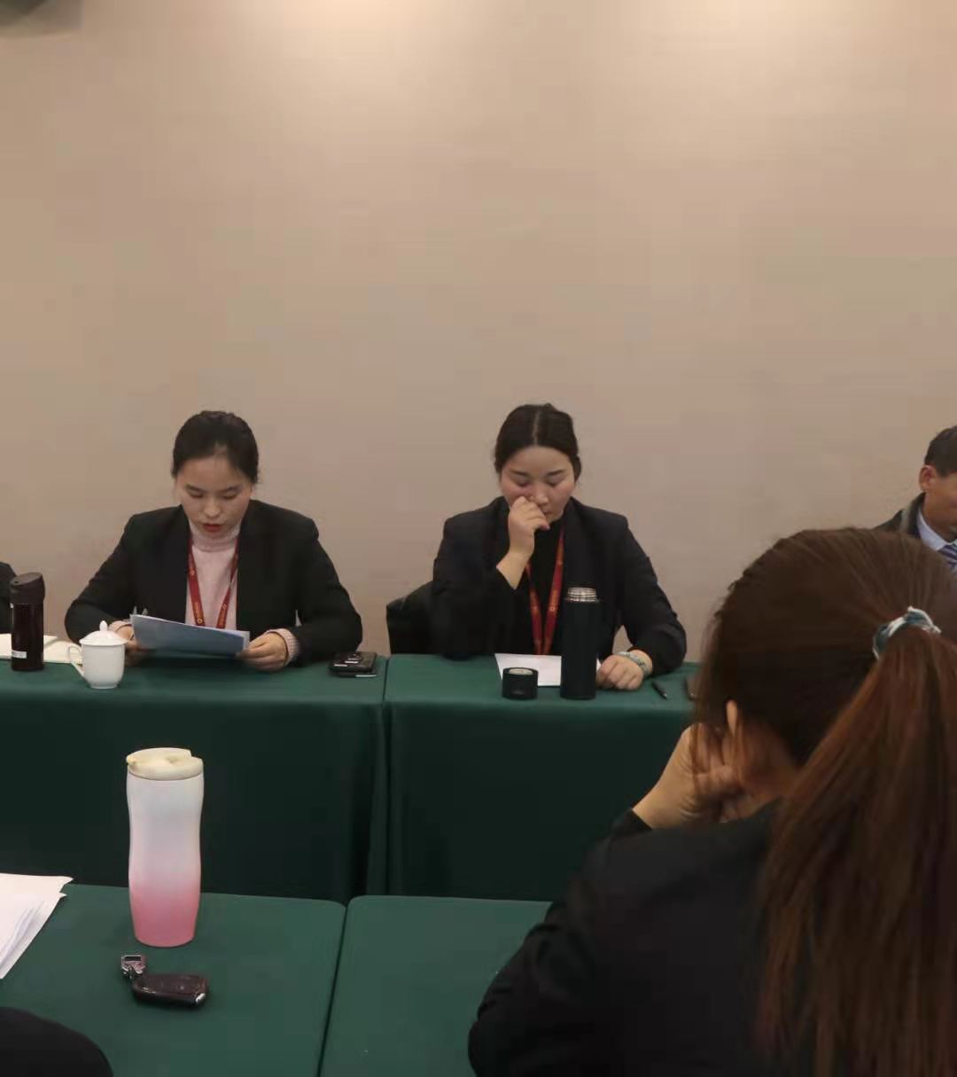凝心聚力，，，，，再创绚烂_环亚集团